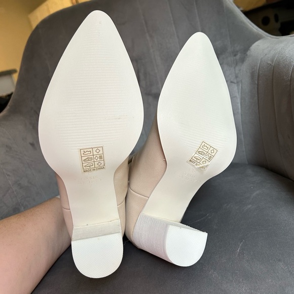 Oasis Society Beige Chelsea Heel Boots - size 7 - Picture 7 of 9